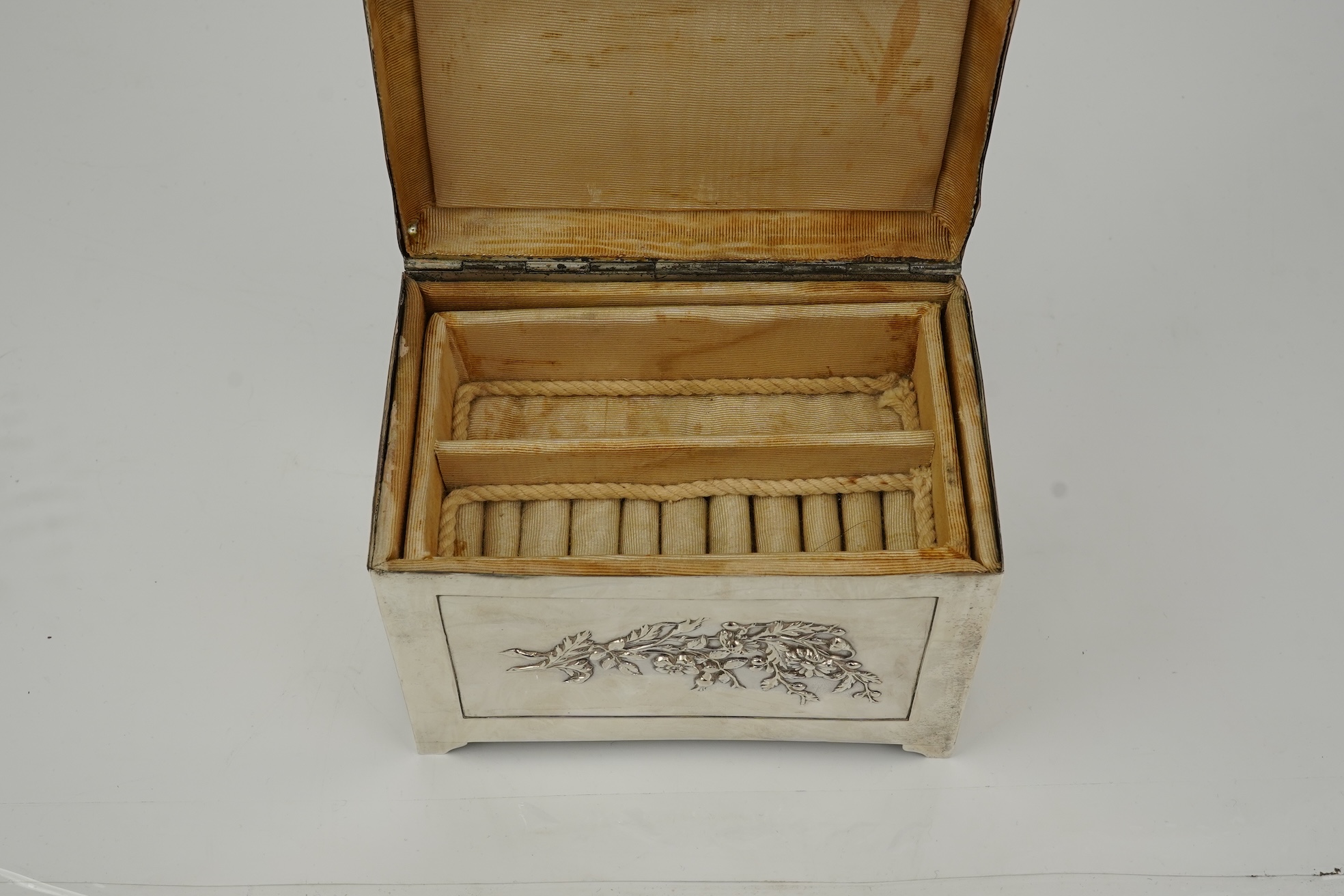 An Edwardian silver mounted jewellery casket, by William Neale & Son Ltd